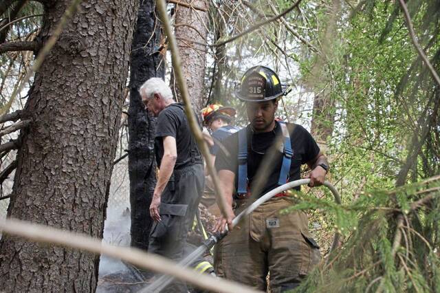 6107324_web1_vnd-harmarbrushfire2-041723