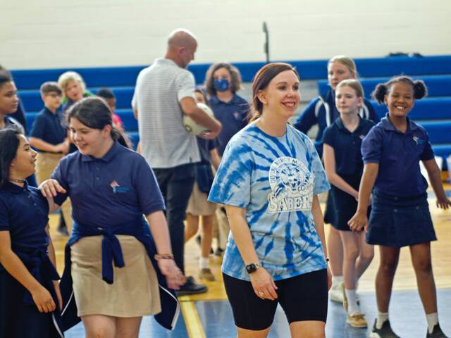 6120947_web1_te-dmapeprally-042723-12