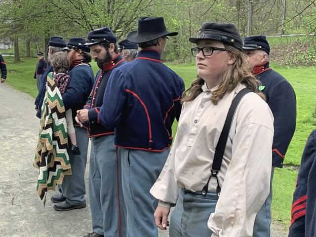 6126909_web1_Living-History-004