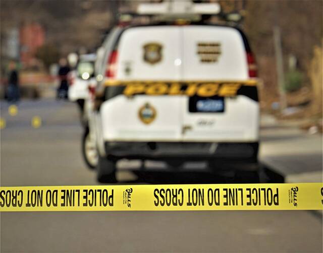 6135700_web1_WEB-police-tape-pittsburgh-police-crime-unit