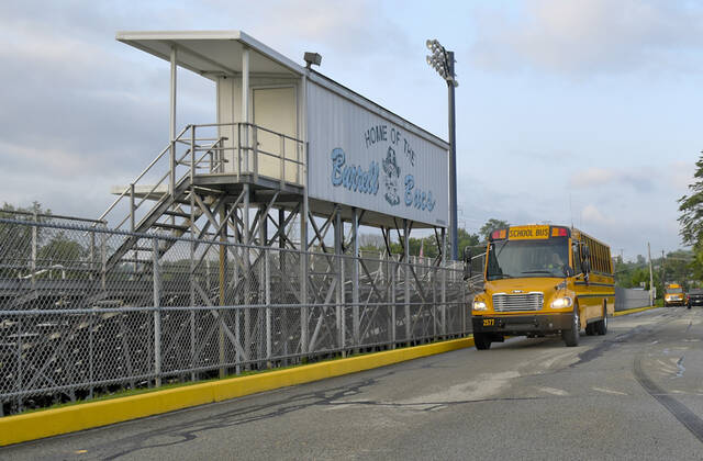 6161711_web1_BurrellHighSchool