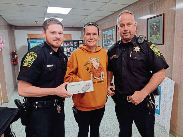 6167106_web1_vnd-PoliceChipReaders-050723-9