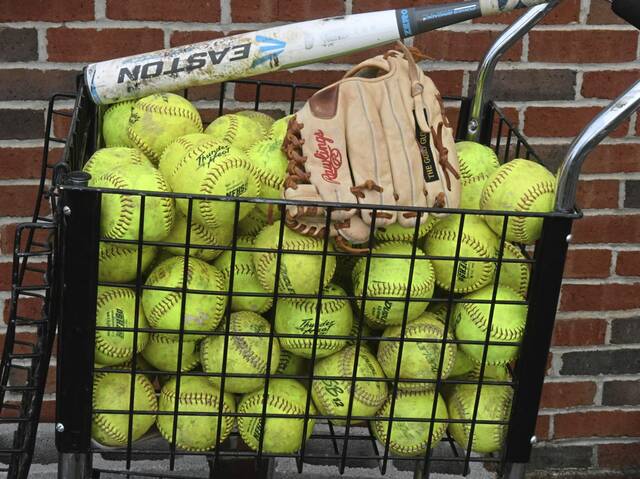Indiana wins softball section finale vs. Highlands in extra innings