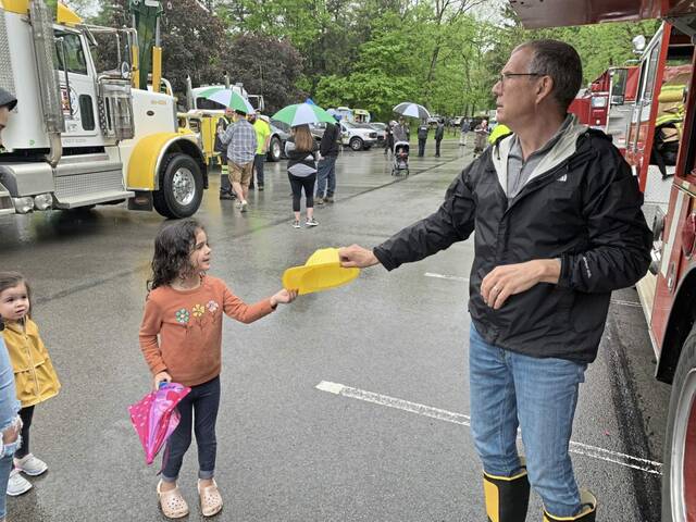 6185792_web1_TouchTruck-003