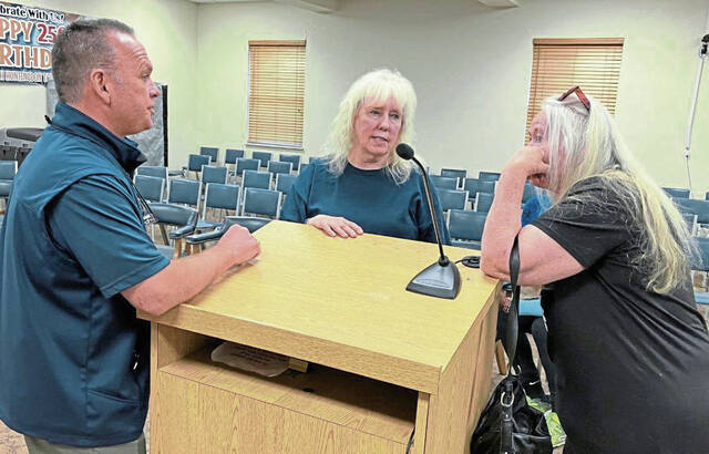 6201108_web1_HousingIrwin3--2-