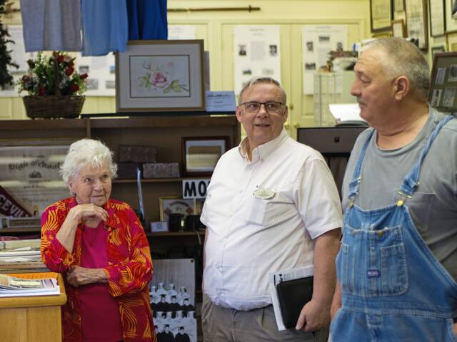 6202794_web1_sig-chamberhonors-052523-4