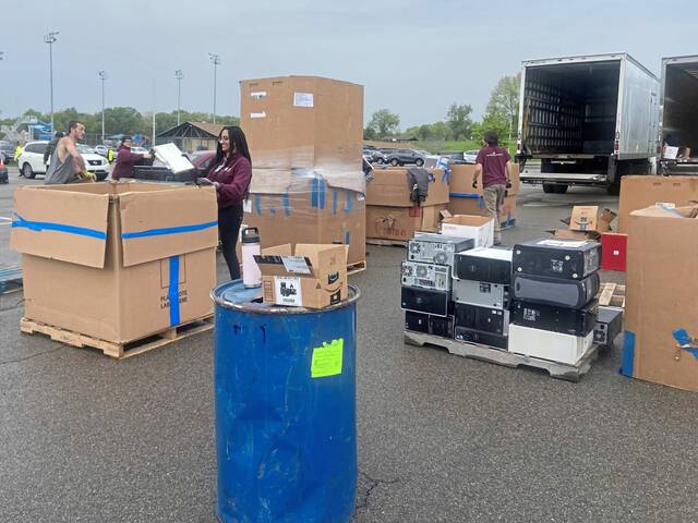 6208101_web1_hj-recyclerama-052523-2