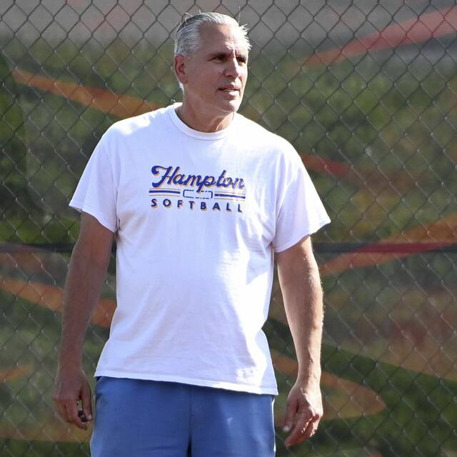 Longtime Hampton softball coach Ron Fedell steps away