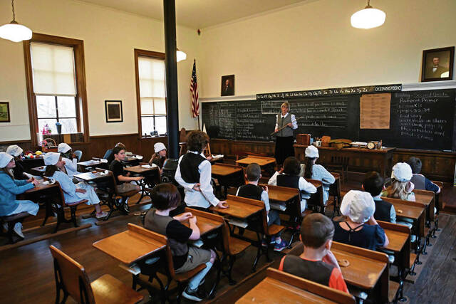 6232899_web1_gtr-hempfschoolhouse011-040123