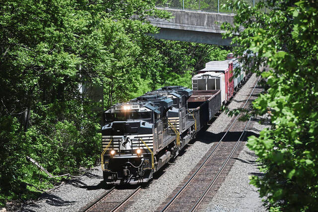 6234236_web1_gtr-bororailroad002-052723