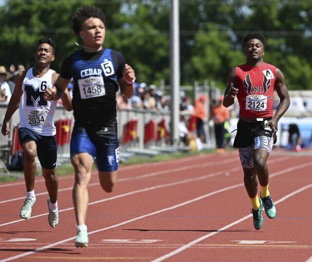 PIAA notebook: Injury knocks highly seeded WPIAL champion out of 100 meters