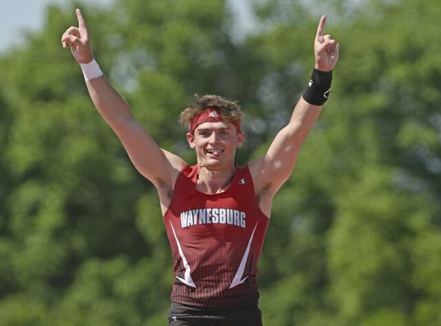 Waynesburg’s Andrew Layton fights through pain to win PIAA Class 2A pole vault