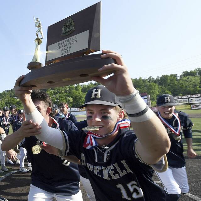 14th-seeded Hopewell completes Cinderella run to WPIAL Class 4A crown with win over Latrobe