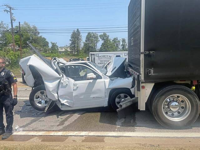 6265150_web1_gtr-NHuntCrash2-060623