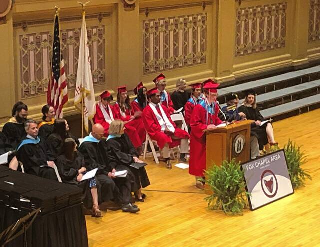 6265855_web1_HER-FCgraduation2-061523