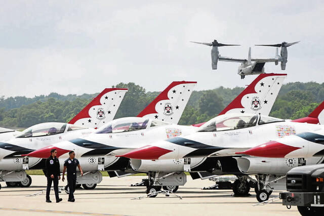 6268930_web1_gtr-AirshowPreview010-061723