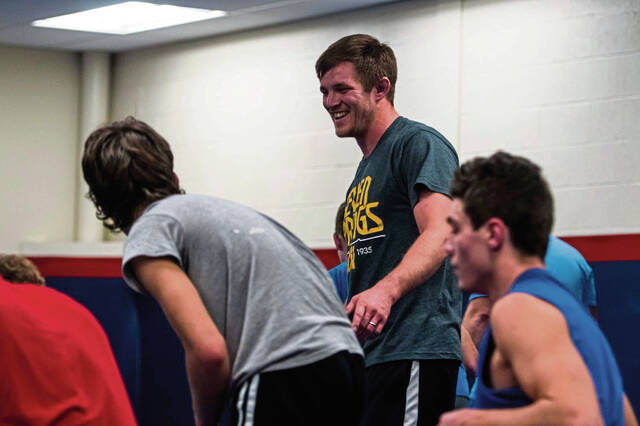 Zach Snyder resigns as Mt. Pleasant wrestling coach