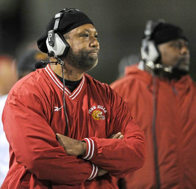 Penn Hills football program honors coach Ron Graham for 30 years of service