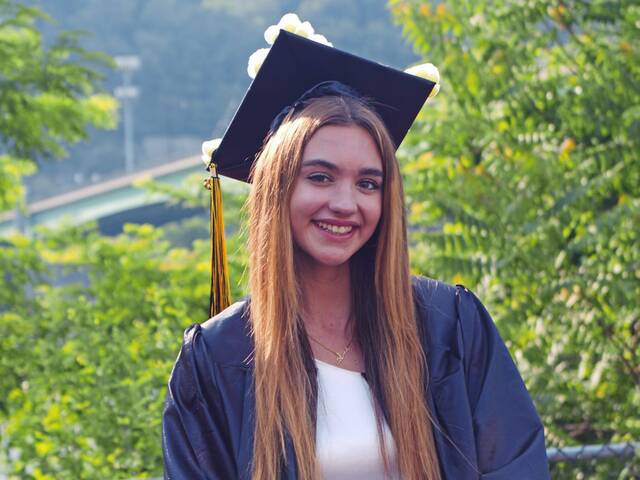 6275402_web1_pal-riverviewgraduation-061523-5