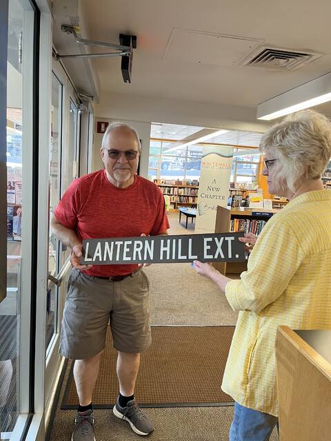 6275575_web1_Street-Sign-Giveaway-1