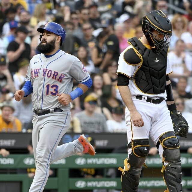 6282869_web1_ptr-BucsMets11-061123