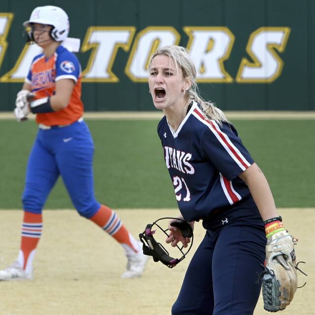 Shaler softball uses big 8th inning to best Armstrong, punch ticket to state finals