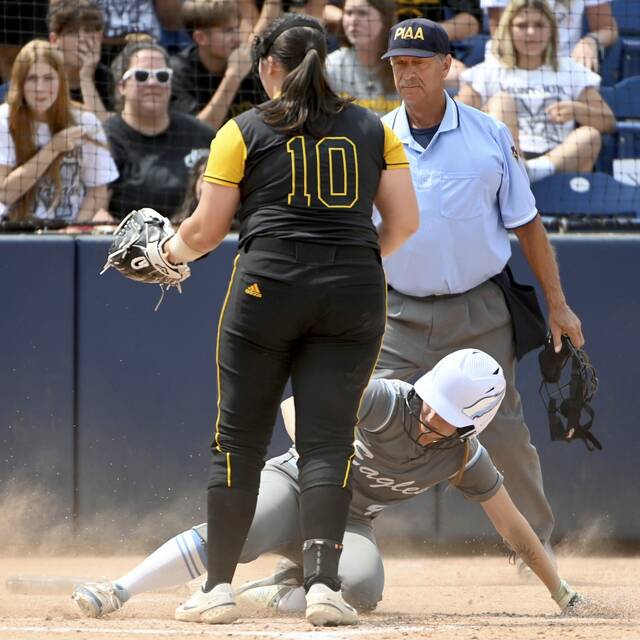 Late, 2-out rally by Blue Mountain denies Montour its 1st PIAA softball title