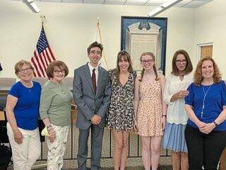 6310080_web1_demscholars