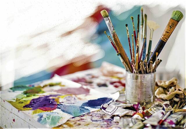 6320486_web1_WEB-art-supplies