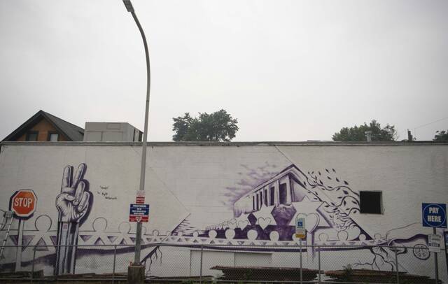 6336139_web1_ptr-TreeofLifemural13-062923-