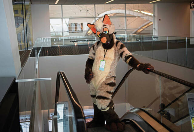 6342075_web1_PTR-AnthroconConvention15
