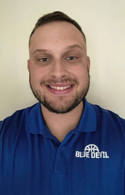 Leechburg alum Andrew McDermott takes over as boys basketball coach at alma mater