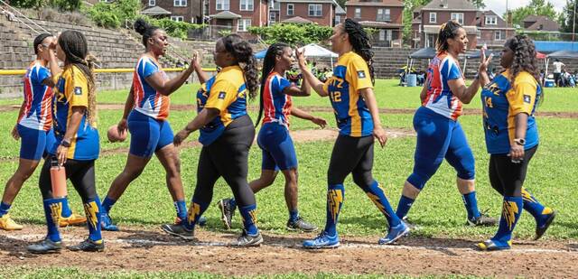 6297007_web1_gtr-SteelCityKickers2005-070323