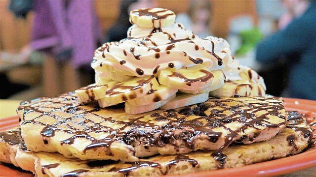 6308966_web1_vnd-pancakes4-122718