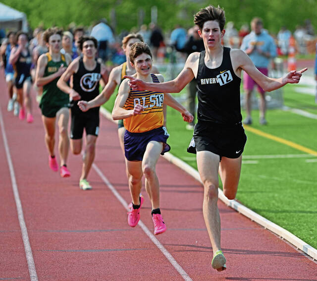 Riverview track champion Amberson Bauer selected Valley News Dispatch Boys Athlete of the Year