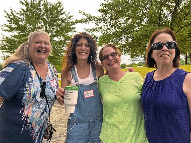 6347651_web1_vnd-SpringdaleReunion-070223-6