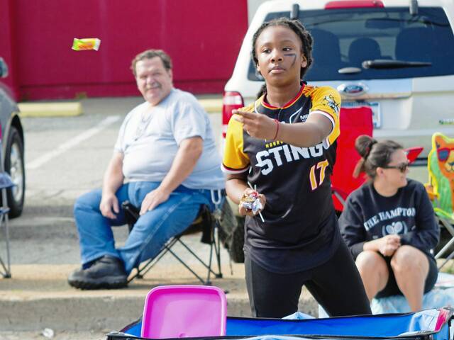 6355432_web1_te-july4parade-071323-9