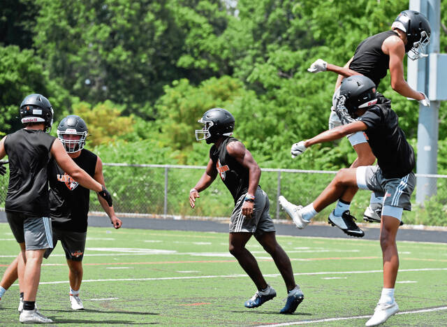 Westmoreland County high school notebook: Latrobe out to defend 7-on-7 title