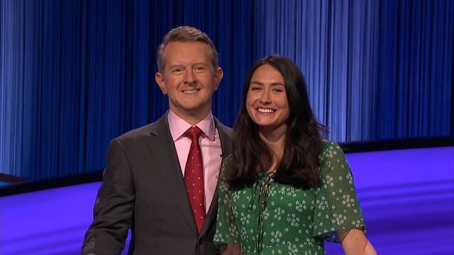 6372507_web1_ptr-TVTalk-07112023-ErinSheedyJeopardy