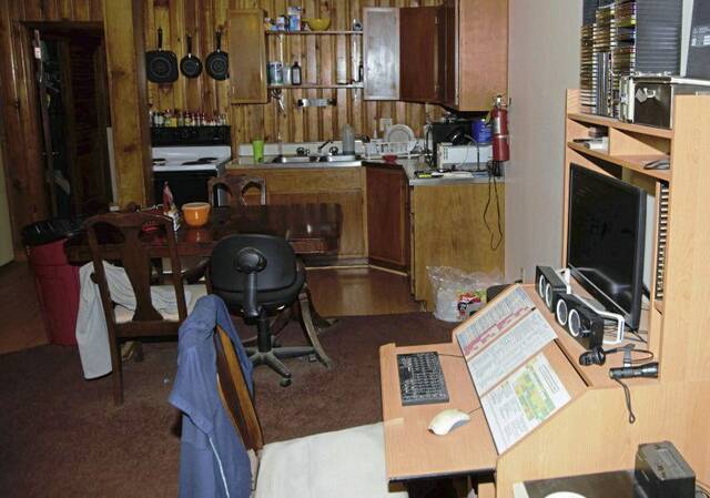 6375074_web1_ptr-bowershouse