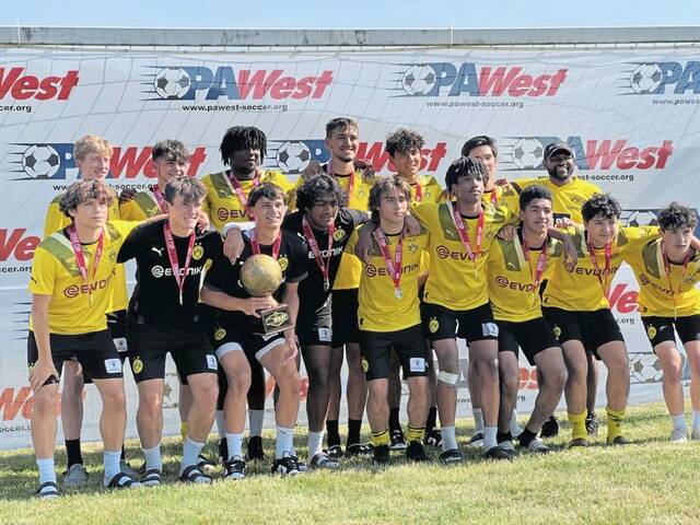 Franklin Regional soccer players join select team for national tournament in Florida