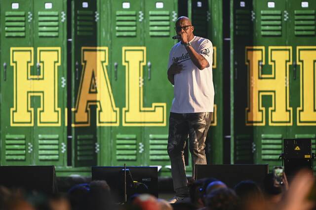 6394791_web1_ptr-SnoopWizConcert034-071923