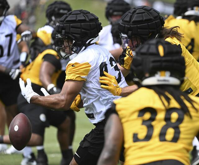 6428378_web1_ptr-Steelers10-073123
