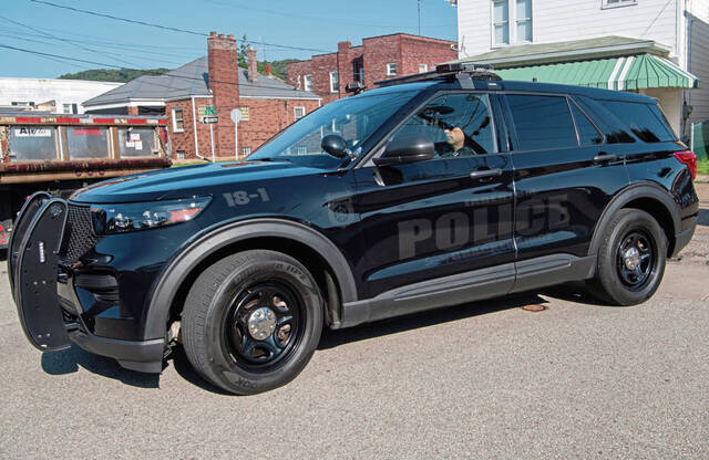 6419365_web1_vnd-tarbrackpolicestart2-080123