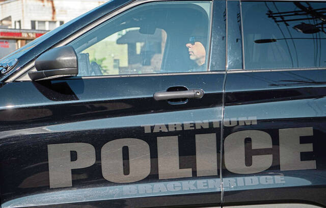 6419365_web1_vnd-tarbrackpolicestart3-080123