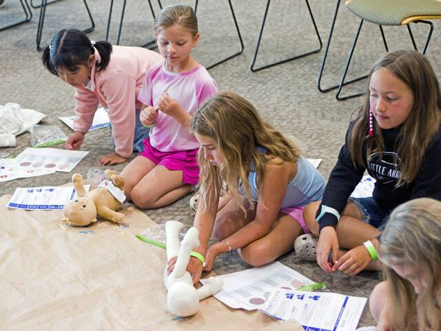 6442489_web1_hj-littlemedicalschool-081023-9