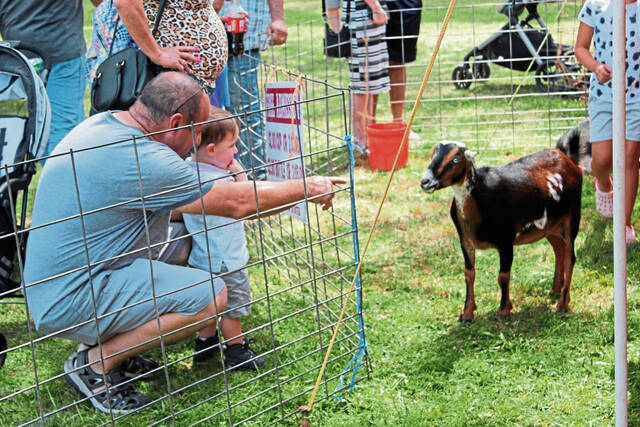 6447319_web1_gtr-CedarCreekFest-080723-5