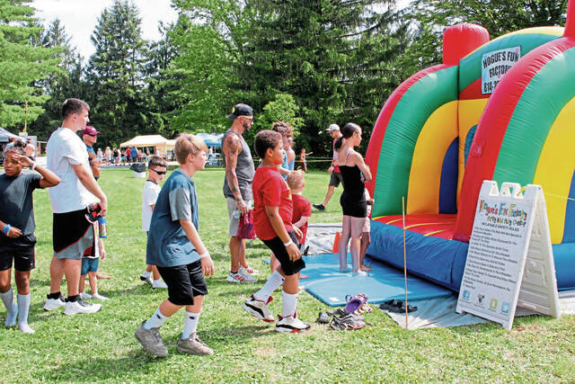 6447319_web1_gtr-CedarCreekFest-080723-7