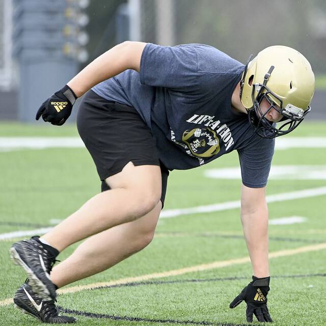 Franklin Regional lineman Andrew Devola itching to get season started