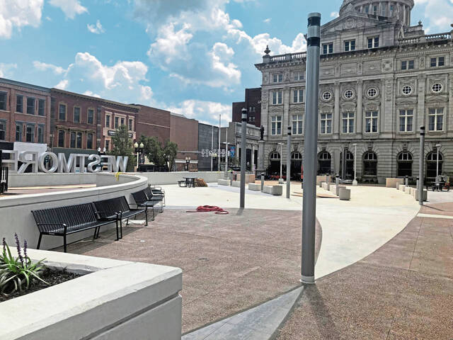 6463790_web1_gtr-CourthouseSquareOpens2-081123